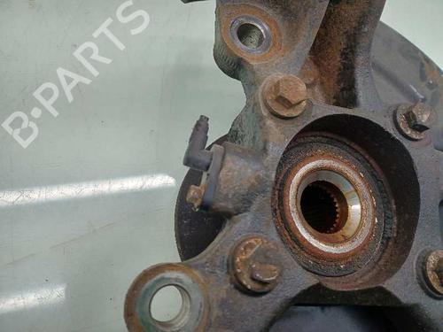 Right front steering knuckle LAND ROVER RANGE ROVER SPORT I (L320) 2.7 D 4x4 | BP11027300M26 