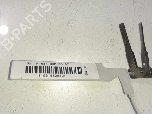 Ignition barrel MERCEDES-BENZ VITO Van (W447)  | BP13048638M48 