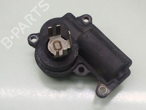 Used Electronic module Electronic module MERCEDES-BENZ C-CLASS (W205) C 200 d (205.001) (160 hp) 33027551 33027551