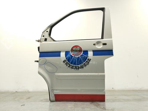 Left front door VW TRANSPORTER T5 Bus (7HB, 7HJ, 7EB, 7EJ) 2.0 BiTDI 4motion 7LA831055C