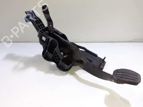 Used Break pedal Break pedal CITROËN JUMPY II (VF7) 2.0 HDi 95 (98 hp) 40105592 40105592