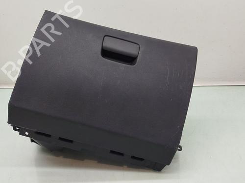 Used Glove box MERCEDES-BENZ GLA-CLASS (X156) GLA 200 CDI / d (156.908) (136 hp) 29544514