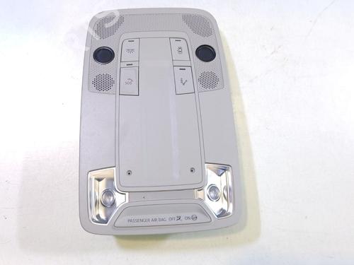 Used Interior roof light AUDI Q3 (F3B) 35 TFSI (150 hp) 29544796