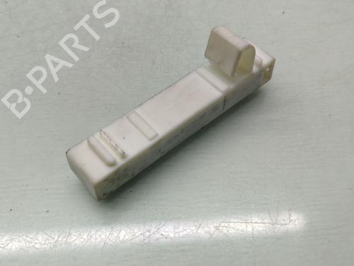 electronic-module-renault-captur-i-j5_-h5_-2013-35728696 main image