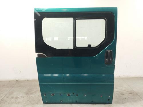 Høyre side skyvedør RENAULT TRAFIC II Bus (JL) 2.5 dCi 135 (JL0D) (135 hp) 32298333