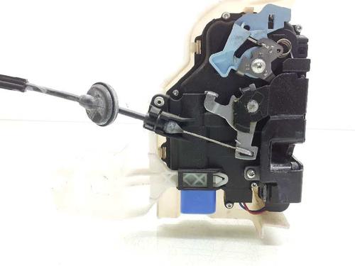 Front right lock VW TOURAN (1T3) 2.0 TDI | BP12844110C97 