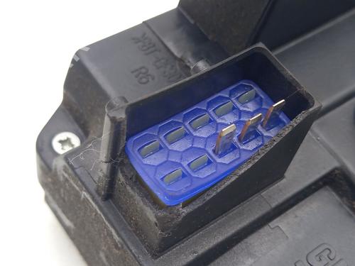 Front right lock OPEL VIVARO A Van (X83) 2.5 DTI (F7) | BP22980979C97 