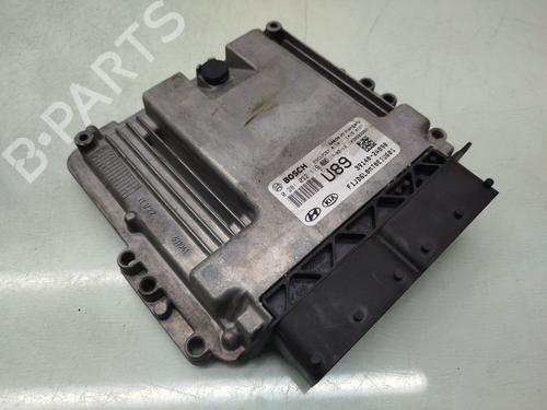 Used Engine control unit (ECU) KIA CEE'D Sportswagon (JD) 1.6 CRDi 110 (110 hp) 22183567