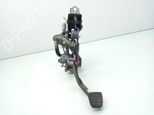 Clutch pedal TOYOTA LAND CRUISER PRADO (_J15_) 3.0 D-4D (KDJ155_, KDJ150_) (190 hp) 17960876