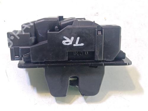 Tailgate lock PEUGEOT 3008 II SUV (MC_, MR_, MJ_, M4_) 1.6 PureTech 180 (M45GFR, M45GFU) | BP17921293C101 