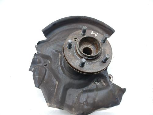 Used Left front steering knuckle LAND ROVER RANGE ROVER III (L322) [2002-2012]  17812129