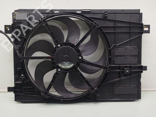 Used Radiator fan PEUGEOT 3008 II SUV (MC_, MR_, MJ_, M4_) 1.2 THP/ PureTech 130 (MRHNSM, MRHNSU, MRHNSJ, MRHNYW,... (131 hp) 30485670