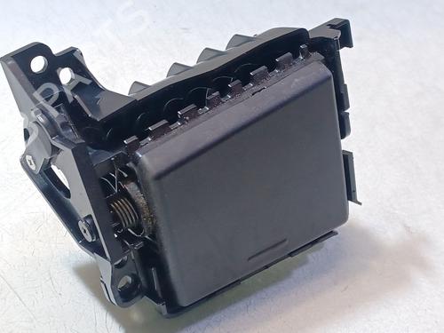 Used Electronic module Electronic module LEXUS CT (ZWA10_) 200h (ZWA10_) (99 hp) 33843808 33843808