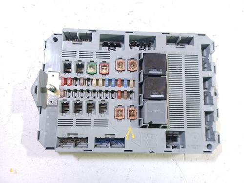 Fuse box JAGUAR XF I (X250) 3.0 D | BP19340148E1 
