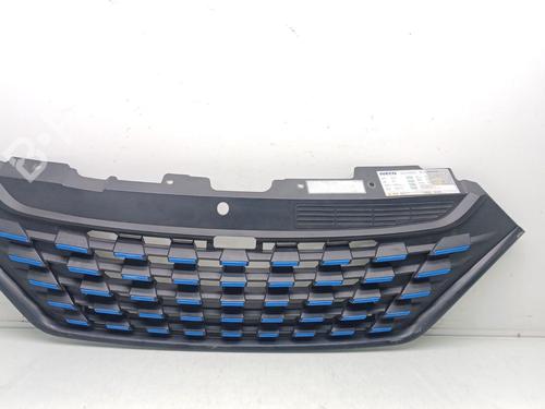 Used Grille IVECO DAILY VI Van 35S16, 35C16, 40C16, 50C16, 70C16 (160 hp) 31048218