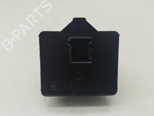 Left front window switch IVECO DAILY VI Van 35S15, 35C15, 40C15, 50C15 | BP32206764I27 - Image 4