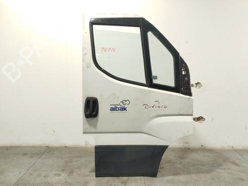 Used Right front door IVECO DAILY VI Van 35S15, 35C15, 40C15, 50C15 (150 hp) 30489912