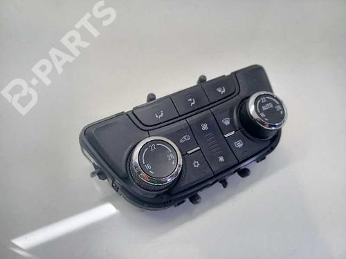 Used Climate control OPEL ZAFIRA TOURER C (P12) 1.6 CDTI (75) (136 hp) 9300584