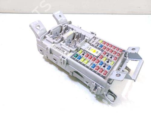 Used Fuse box HYUNDAI i20 II (GB, IB) [2014-2021]  16244505