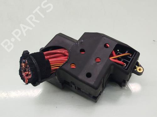 Fuse box VW TOUAREG (7LA, 7L6, 7L7) 3.0 V6 TDI | BP32197770E1