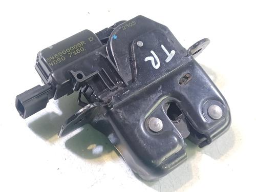 Used Tailgate lock RENAULT MEGANE III Grandtour (KZ0/1) 1.5 dCi (KZ1M, KZ1W, KZ0R) (106 hp) 21046060