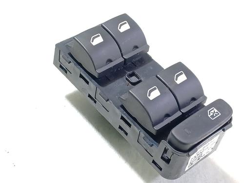 Used Left front window switch Left front window switch CITROËN C3 III (SX) 1.2 VTi 82 (82 hp) 33855550 33855550