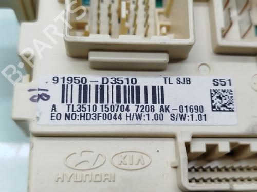 Fuse box HYUNDAI TUCSON (TL, TLE) 1.7 CRDi | BP30288116E1
