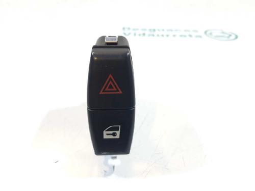 Used Warning switch BMW X3 (E83) 2.5 si (218 hp) 4460134