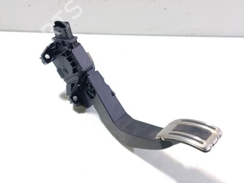 Used Pedal PEUGEOT 2008 II (UD_, US_, UY_, UJ_, UR_, UC_) 1.2 PureTech 130 (USHNS, URHNS) (130 hp) 30463953