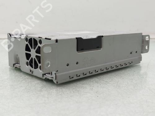 Used Radio PEUGEOT 3008 II SUV (MC_, MR_, MJ_, M4_) 1.2 THP/ PureTech 130 (MRHNSM, MRHNSU, MRHNSJ, MRHNYW,... (131 hp) 30505108