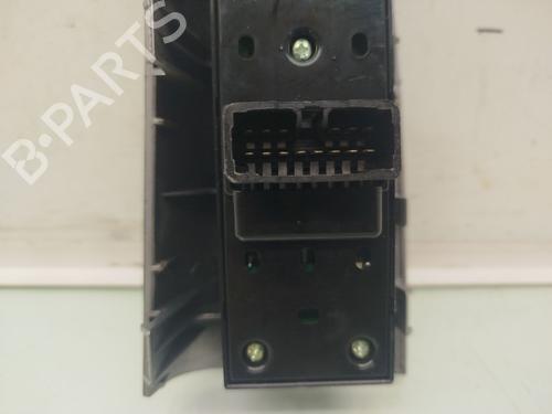 Left front window switch KIA SPORTAGE II (JE_, KM_) 2.0 CRDi | BP24218443I27 