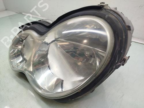 Left headlight MERCEDES-BENZ C-CLASS (W203) C 180 Kompressor (203.046) | BP21122141C28 