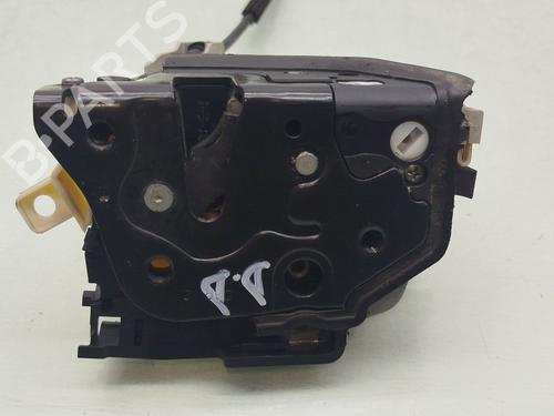 Front right lock SEAT LEON (1P1) 1.6 TDI | BP24804054C97 