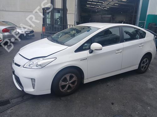 Used Parts TOYOTA PRIUS (_W3_) 1.8 Hybrid (ZVW3_) (99 hp) 4318462