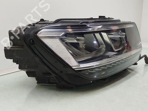 Right headlight VW TIGUAN (AD1, AX1) 2.0 TDI | BP32365744C29