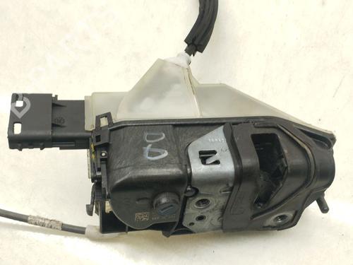 Front right lock PEUGEOT 3008 II SUV (MC_, MR_, MJ_, M4_) 1.5 BlueHDi 130 | BP31832085C97