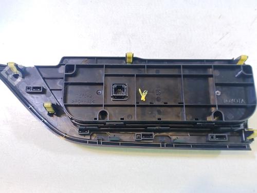 AC Styreenhet / Manøvreringsenhet TOYOTA AURIS (_E18_) 2.0 D-4D (ADE186_, ADE186R) | BP29977348I5