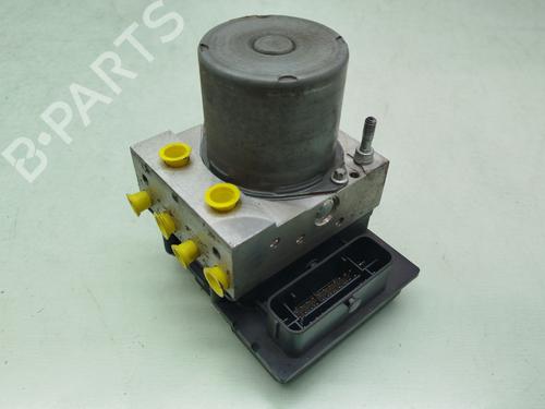 Módulo de ABS PEUGEOT 5008 I Van (0U_) HDi (0U9HR8) (111 hp) 30599483