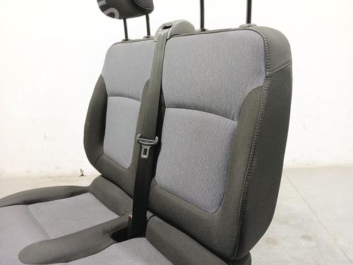 Right front seat OPEL VIVARO B Van (X82)  | BP33826576C16  - Image 6