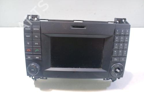 Used Radio VW CRAFTER 30-50 Van (2E_) 2.0 TDI (136 hp) 31329671