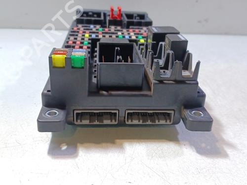 Fuse box LAND ROVER DISCOVERY IV (L319) | BP30966147E1