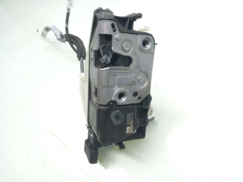 Front right lock PEUGEOT 2008 II (UD_, US_, UY_, UJ_, UR_, UC_) 1.2 PureTech 100 (USHNK) | BP17569919C97 