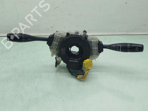 Commande de phare MITSUBISHI GRANDIS (NA_W) 2.0 DI-D (NA8W) (140 hp) 32092119