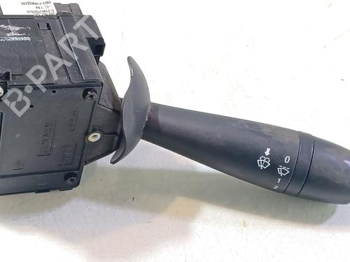 Used Steering column stalk DACIA DOKKER Box Body/MPV 1.5 dCi 75 / Blue dCi 75 (FEJW, FEAH) (75 hp) 30701565