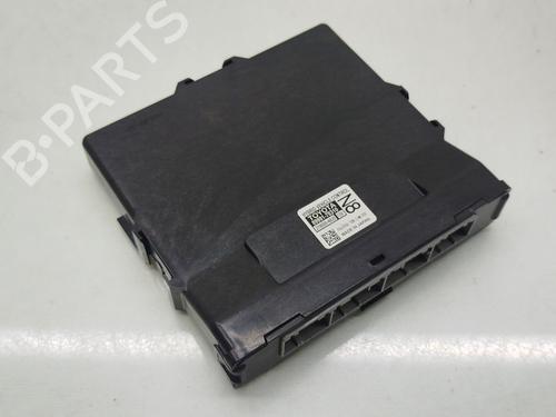 Used Electronic module LEXUS NX (_Z1_) 300h AWD (AYZ15) (200 hp) 32338144