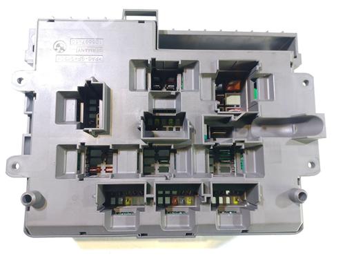 Fuse box BMW 3 Coupe (E92) 320 d | BP16318510E1 