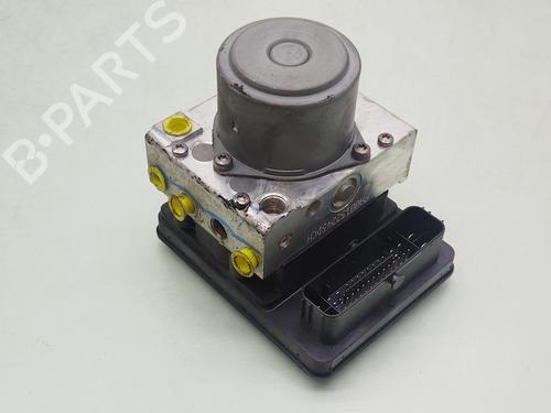 Used ABS pump ABS pump MERCEDES-BENZ C-CLASS (W205) C 200 d (205.001) (160 hp) 33016518 33016518