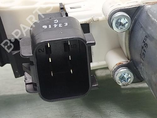 Front right window mechanism JAGUAR F-PACE (X761) 2.0 TD4 AWD | BP37239391C23 - Image 3