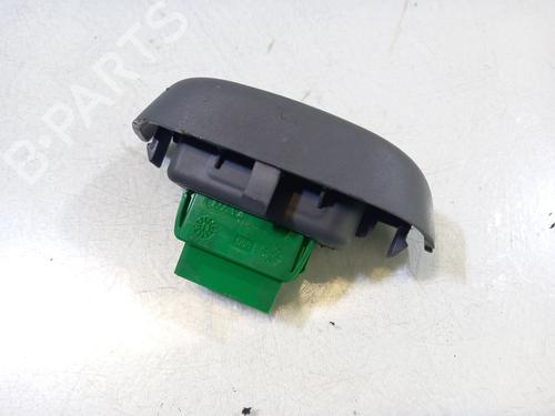 Left front window switch PEUGEOT 107 (PM_, PN_) 1.0 | BP21050546I27