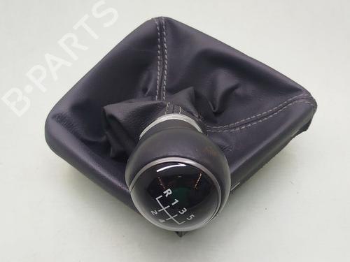 Used Shift knob SEAT IBIZA IV (6J5, 6P1) 1.6 TDI (90 hp) 29308648